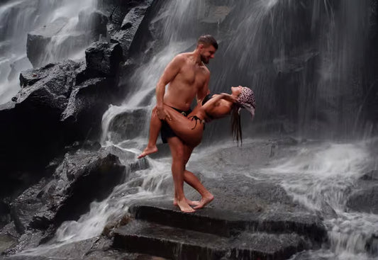 Bali: Prywatny czarter samochodu z kierowcą 6H