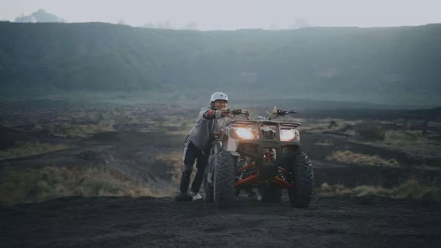 Bali: przejazd quadami po czarnej lawie Mount Batur i relaks w gorących źródłach