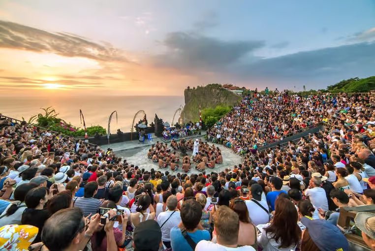 Bali: Kecak Fire Dance Show i bilet wstępu do świątyni Uluwatu
