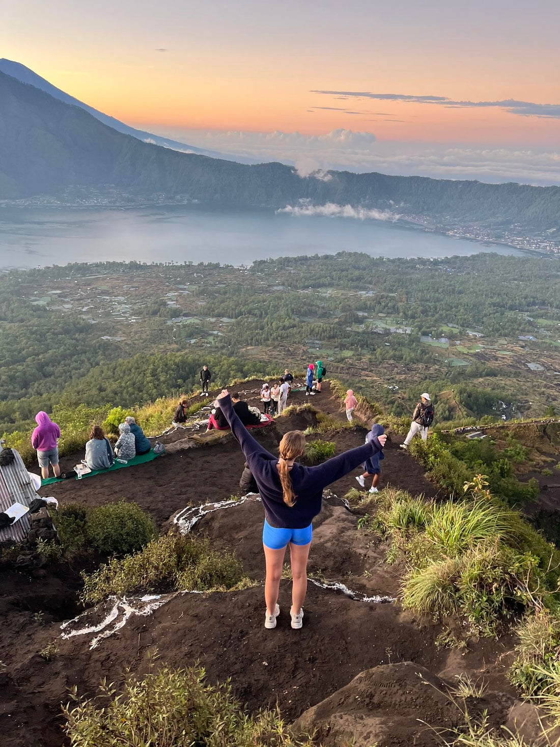 Bali: trekking o wschodzie słońca na Mount Batur i relaks w gorących źródłach